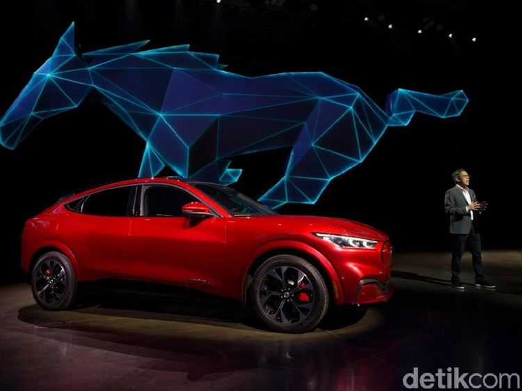 SUV Listrik Canggih Detroit