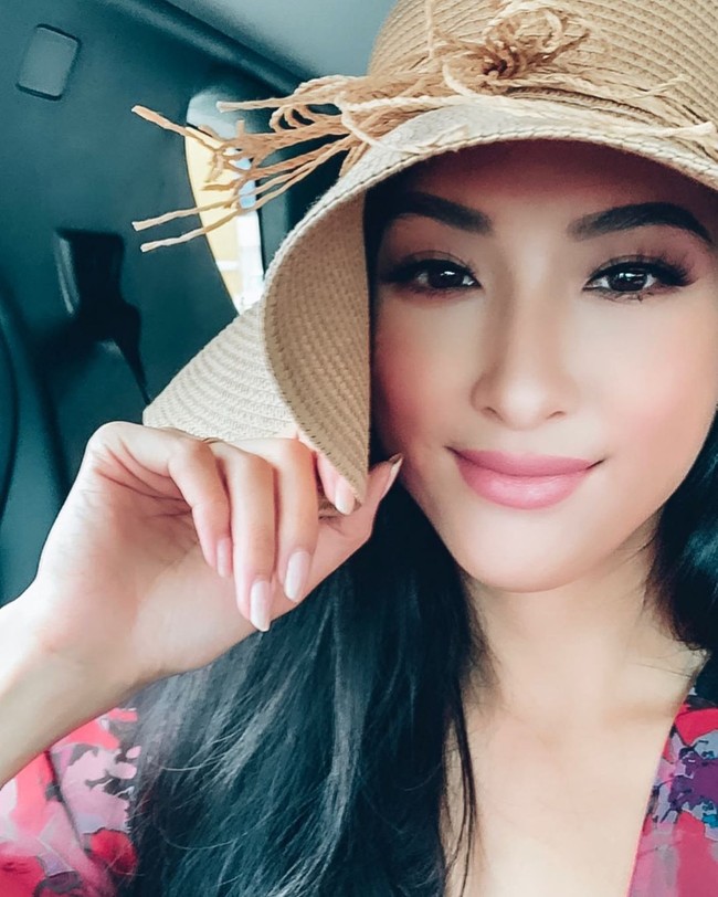 Pada 2018, Le membawa pulang gelar ratu kecantikan sebagai Mrs World Vietnam, yang kemudian membawanya ke kontes Mrs World di Las Vegas pada Mei 2019. Ia pun berhasil mengalahkan 35 kontestan lain dari seluruh dunia. Foto: Instagram