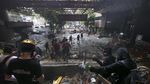 Saat Ratusan Demonstran Hong Kong Dikepung Polisi di Kampus