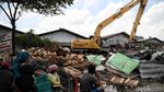Penggusuran Berlanjut, Ekskavator Kembali Ratakan Bangunan di Sunter