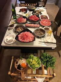 Restoran Hot Pot Ini Beri Diskon Spesial bagi Pengunjung Mabuk