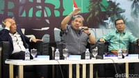 Mantan Wakil Ketua DPR Fahri Hamzah menghadiri diskusi bertajuk Revisi UU Pilkada, Adakah Ruang kembali ke DPRD? di Kompleks Parlemen, Senayan,  Selasa, (19/11/2019).