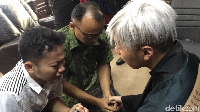 Roy pun setuju untuk memaafkan Abriel dan mencabut laporannya itu.