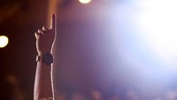 Potret Kunto Aji dan kekagumannya terhadap lagu Pilu Membiru jadi postingan terakhirnya di Instagram. Dok. Instagram/cecepreza_