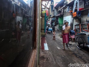 Sri Mulyani Dorong Pemda Update Data Keluarga Miskin saat Pandemi
