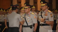 Momen Firli saat mengambil sumpah dalam upacara sertijab di Gedung Bareskrim Polri, Jalan Trunojoyo, Kebayoran Baru, Jakarta Selatan, Selasa (19/11/2019).