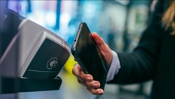 Scan-and-Go: A Guide to Cashless Payments for Foreigners in Indonesia