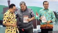 Menurut Wakil Ketua Komisi II DPR RI Saan Mustofa sampai saat ini revisi UU Pilkada masih baru sebatas wacana atau berupa lontaran yang diungkapkan, baik oleh Menteri Dalam Negeri maupun dari beberapa Anggota DPR RI.
