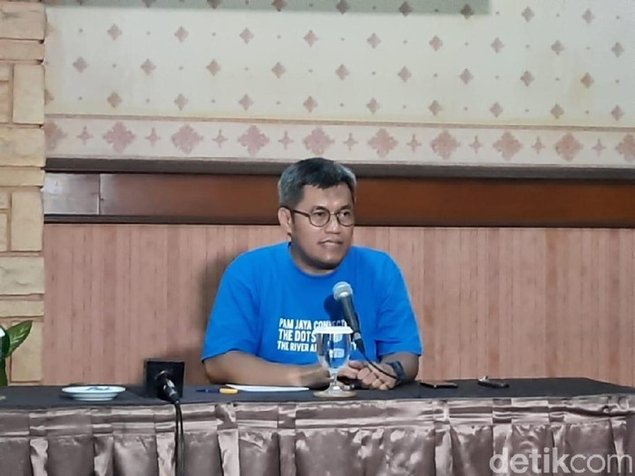 Direktur Utama PAM Jaya Priyatno Bambang Hernowo