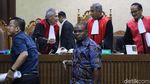 Sidang Perdana Korupsi Pembangunan Jalan di Papua