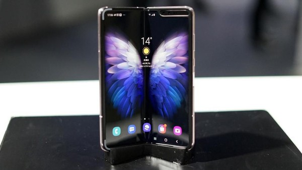 Penampakan Galaxy W20 5G yang Bikin Kesengsem