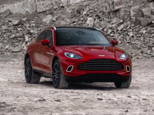 SUV Perdana Aston Martin