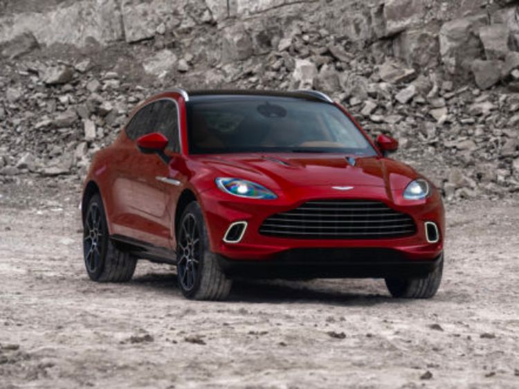 SUV Perdana Aston Martin
