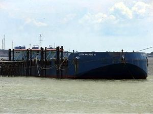 Perbesar Potensi Ekspor, PLN Dukung Listrik Pelabuhan di Perbatasan