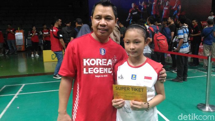 Aurellia Florenza Lumoindong di Final Audisi Djarum Beasiswa Bulutangkis 2019 (Puti Yasmin/detikSport) Aurellia Florenza Lumoindong di Final Audisi Djarum Beasiswa Bulutangkis 2019 (Puti Yasmin/detikSport)