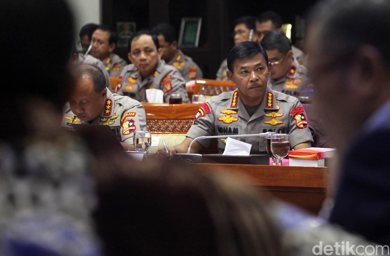 Kapolri Janji Copot Kapolda-Kapolres yang Minta Jatah Proyek ke Pemda Kapolri Janji Copot Kapolda-Kapolres yang Minta Jatah Proyek ke Pemda