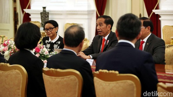 Presiden Jokowi Menerima Parlemen Singapura