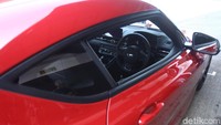 Yang paling ditunggu para tester tentunya adalah Toyota GR Supra. Dalam kesempatan ini, tester bisa merasakan sensasi berkendara Toyota GR Supra dalam mode normal dan mode sport.