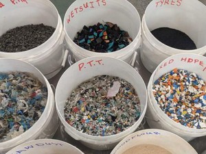 Ilmuwan Australia Temukan Kemungkinan Solusi Daur Ulang Sampah Plastik