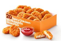 Mantan Pegawai Resto Ini Selundupkan Nugget Selama 2.5 Tahun