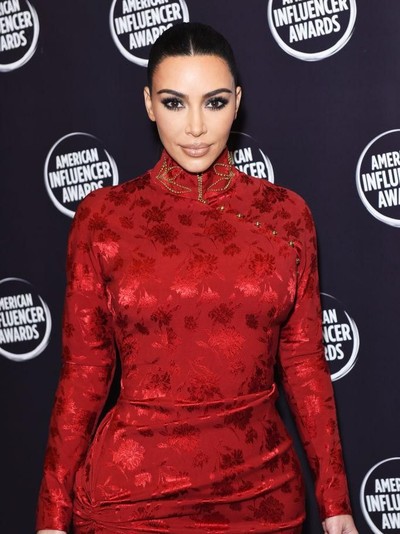 Ilustrasi skincare routine selebriti. Foto: Getty Images Ilustrasi skincare routine selebriti. Foto: Getty Images