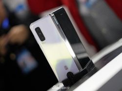 Penampakan Galaxy W20 5G yang Bikin Kesengsem