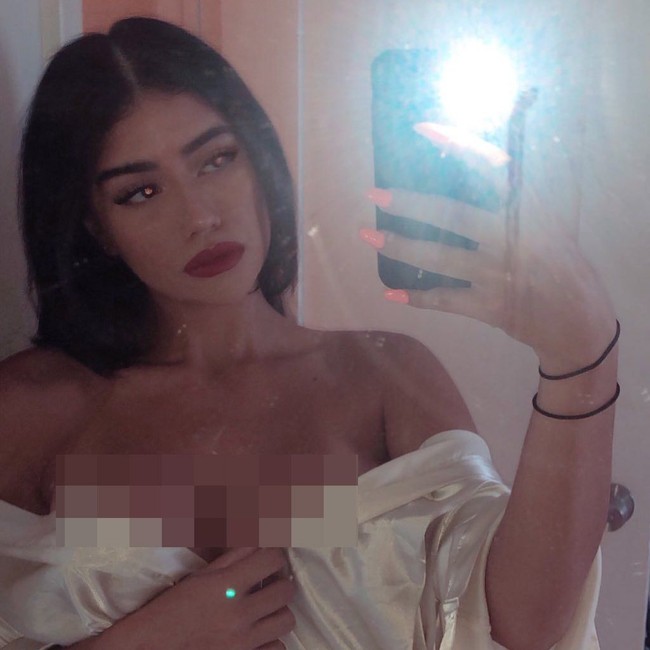 Wanita yang sejumlah penampilannya disebut meniru Kylie Jenner itu juga membantu creative director dalam pembuatan sejumlah video klip, Chris Brown sampai Yella Beezy.  Foto: Instagram
