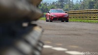 Dalam event bertajuk Toyota Sportscar Media Experience ini PT Toyota-Astra Motor mengundang 40 perwakilan media untuk menjajal deretan mobil sport Toyota.