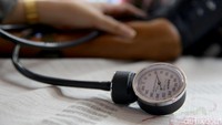 Pemeriksaan tersebut dilakukan oleh sejumlah dokter yang bersiaga di puskesmas tersebut.