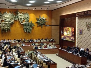 Basuki hingga Suharso Monoarfa Rapat Bareng DPR Bahas Ibu Kota Baru