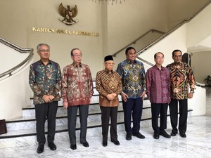 Eks PM Jepang Temui Wapres Maruf, Singgung Kelanjutan Proyek MRT