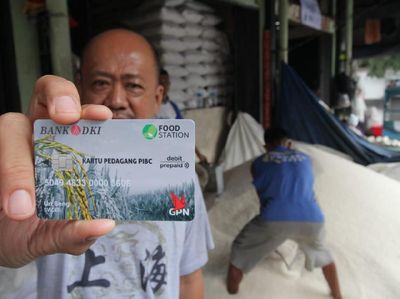 Beri Kemudahan Layanan Perbankan dengan Kartu Pedagang