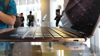 Prosesor untuk seri tertingginya adalah Core i7-1065G7, sementara untuk seri termurahnya adalah core i5-1035G4. Foto: detikINET/Anggoro Suryo Jati