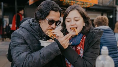 Kulineran Romantis Kimberly Ryder, Sebelum Lahiran Anak Pertama