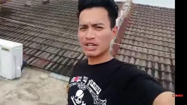 Ini Tampang YouTuber Iyus Sinting yang Tendangi Kakeknya Sendiri
