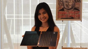 Spectre x360 dipasarkan dengan harga mulai Rp 19,999 juta untuk versi termurah, sementara versi termahalnya dilego dengan harga Rp 28,999 juta. Foto: detikINET/Anggoro Suryo Jati