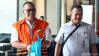 Bupati nonaktif Muara Enim Ahmad Yani tiba di gedung KPK, Jakarta, Kamis (21/11/2019).