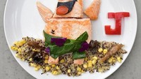Si gempal bintang laut Patrick ini terbuat dari ikan salmon, couscous, bayam, jagung, paprika merah, dan juga kulit ikan salmon. Dengan bentuk lucu ini, pasti anak Anda makan dengan lahap. Foto: Instagram @jacobs_food_diaries