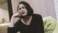 Aghniny pun tak mengira dirinya bisa terjun di dunia seni peran dan menjadi seorang aktris.