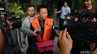 Selain itu KPK juga menduga Imam menerima uang berkaitan dengan jabatan Ketua Dewan Pengarah Satlak Prima (Satuan Pelaksana Program Indonesia Emas).