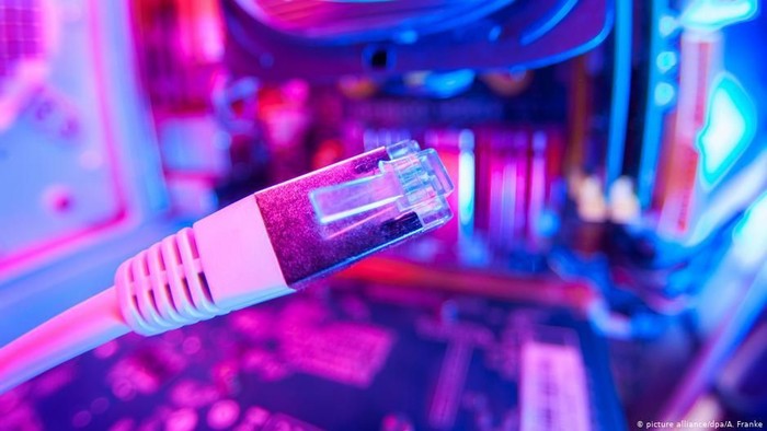 Mampukah AS dan Eropa Sediakan Akses Internet untuk Iran?