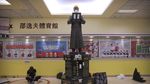 Potret Demonstran yang Masih Bertahan di Kampus Hong Kong