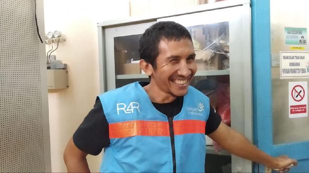 Penjaga Tower Perbatasan Jarang Pulang Kampung Demi Komunikasi Andal