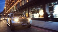 Dartz Prombron dibuat oleh produsen asal Rusia. Mobil berlapis emas namun tahan peluru dan roket RPG. Diberi nama Dartz Prombron Gold Aladeen Edition, mobil ini dibuat khusus untuk karakter eksentrik terbaru Sacha Baron Cohen di film The Dictator. Pada film ini mobil merepresentasi keinginan diktator yang ingin sebuah kendaraan tangguh, boros tapi mewah. Paling tidak, Dartz mengklaim kalau mobil yang mengusung mesin V8 dengan kekuatan 400 hp ini mampu menahan gempuran RPG dan peluru hingga kaliber 50 dengan lapisan emas di beberapa bagian. Foto: BBC