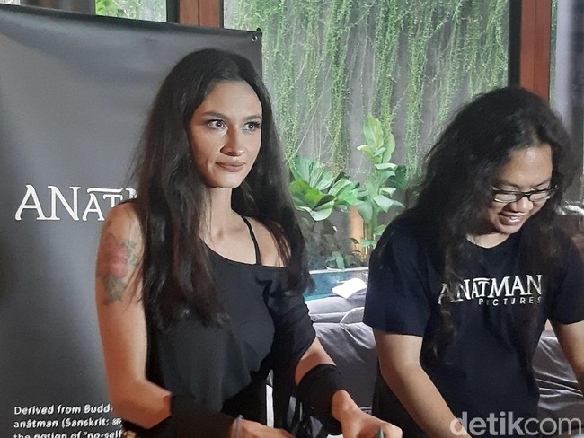 Pengakuan Panjang Lebar Rebecca Reijman Soal Mobil Cuma-cuma dari Wawan