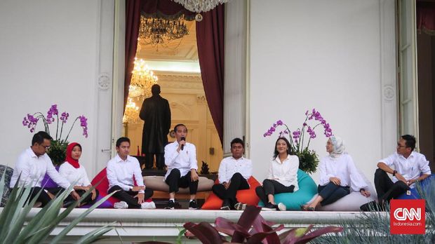 Stafsus Milenial, Antara Simbol dan Kesungguhan Jokowi