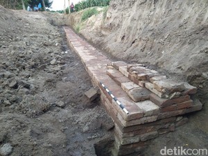 BPCB Ekskavasi Bangunan di Nganjuk yang Diduga Peninggalan Pra-Majapahit