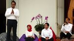 Momen Jokowi Kenalkan 7 Staf Khusus Baru dari Kalangan Milenial