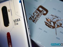 Cakep! Seperti Ini Oppo Reno Edisi Gundam