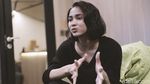 Aghniny Haque, Galak di Mata Manis di Hati